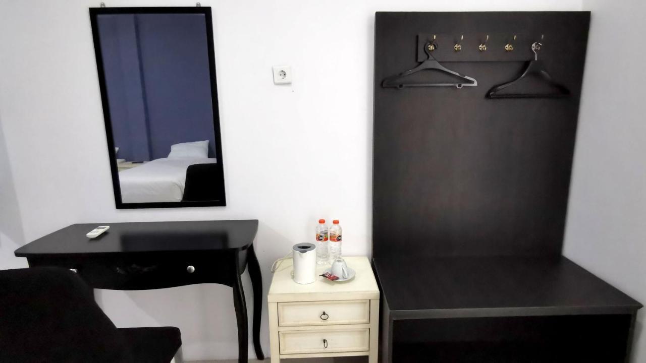 Hotel Aqiilah Syariah Lamongan Ngoại thất bức ảnh